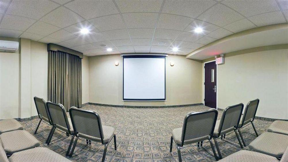 Holiday Inn Express Staten Island West, An Ihg Hotel Νέα Υόρκη Εξωτερικό φωτογραφία
