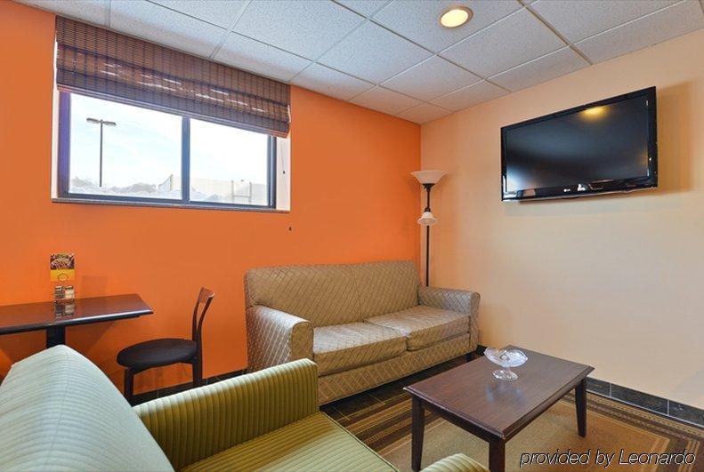 Holiday Inn Express Staten Island West, An Ihg Hotel Νέα Υόρκη Εξωτερικό φωτογραφία